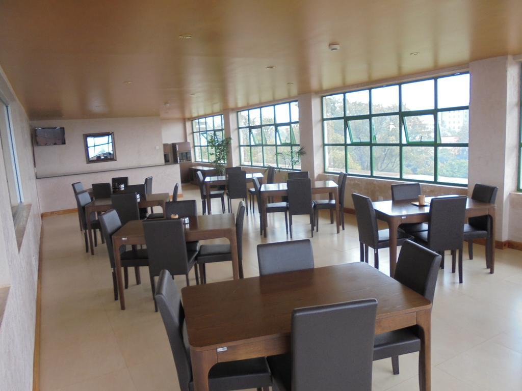 Golfview Serviced Apartments Nairobi Extérieur photo